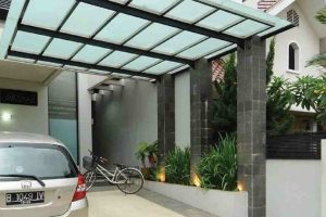 7.-Desain-Kanopi-Kaca-Tempered-Tampilan-Elegan-untuk-Rumah-Modern